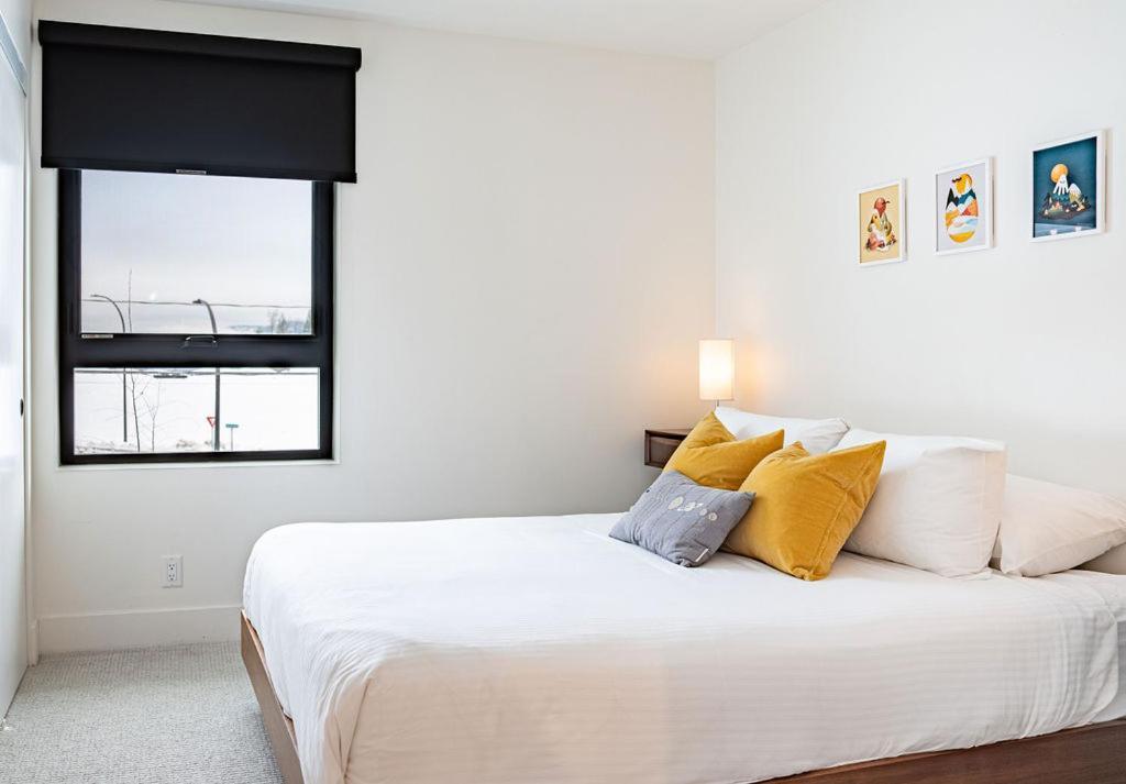 Apartament Revel In The Stoke By Revelstoke Vacations Zewnętrze zdjęcie